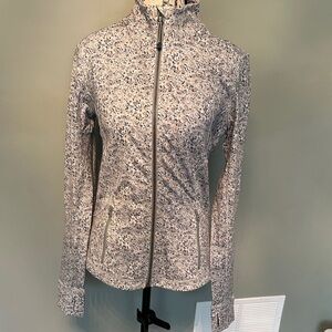Lululemon size 8 Define Jacket